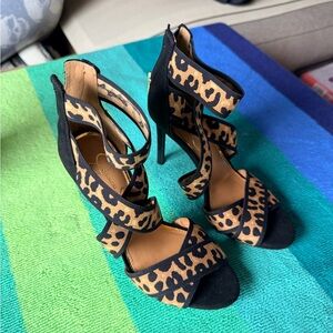 Jessica Simpson Black and Tan Leopard Heels